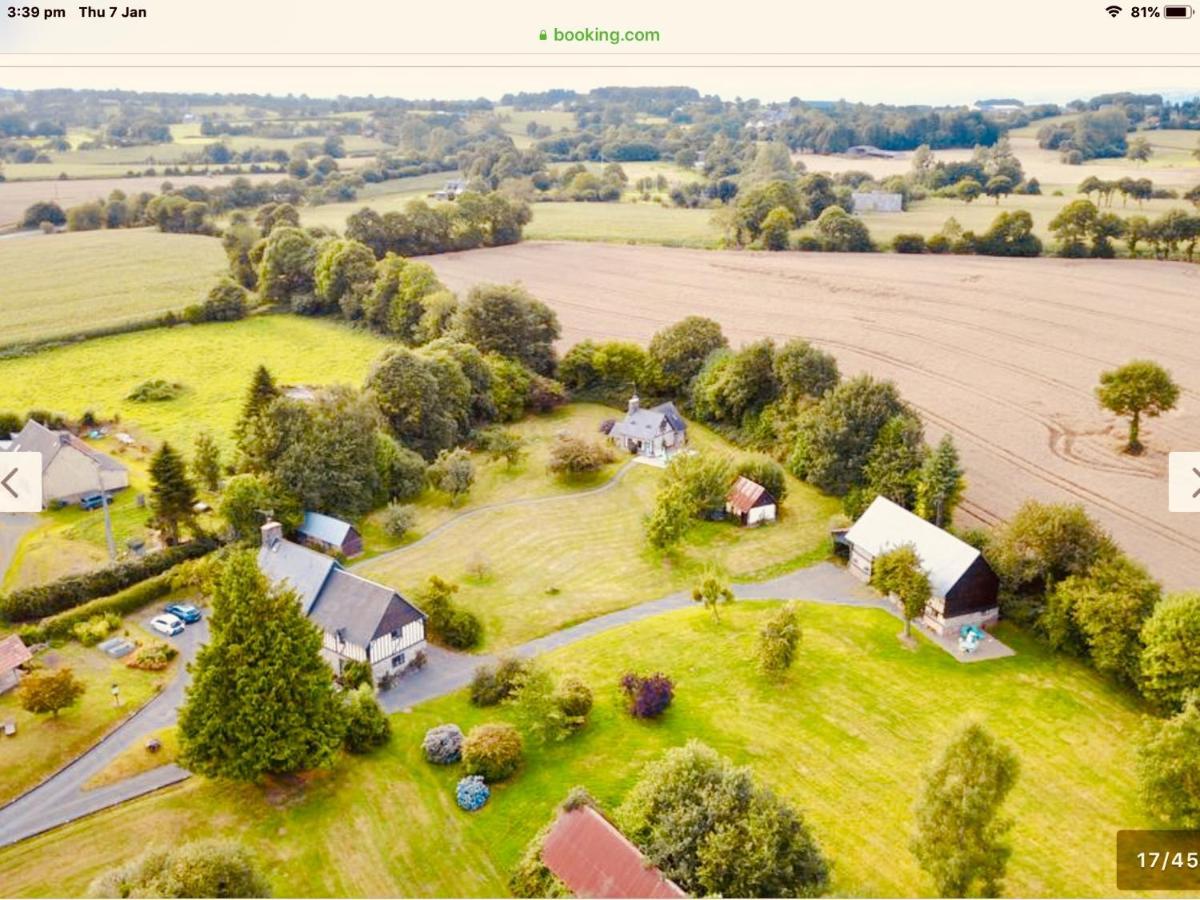 La Chapelle-Urée Maison Mai Or La Petite Maison Mai Or La Petite Grange Or All Three מראה חיצוני תמונה