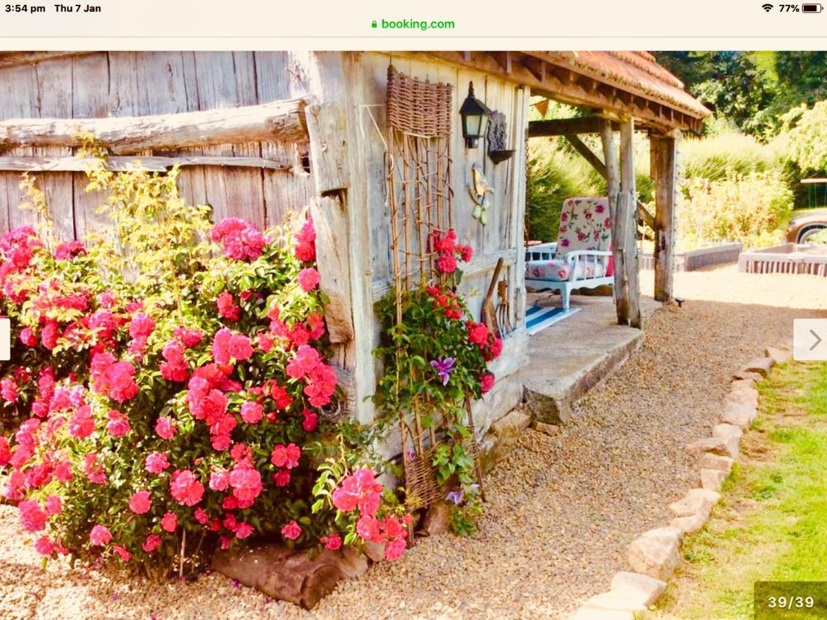 La Chapelle-Urée Maison Mai Or La Petite Maison Mai Or La Petite Grange Or All Three מראה חיצוני תמונה